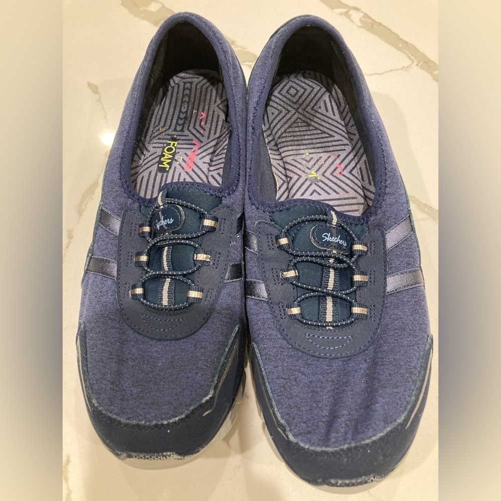 Skechers Women Relaxed Fit Breathe Easy sneaker shoe bungee laced slip-on blue 9